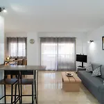 Sur Victoria Apartment *