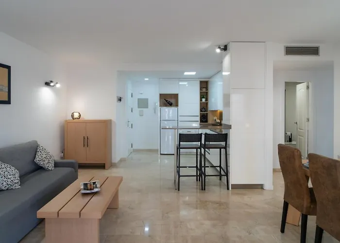 Sur Victoria Apartment