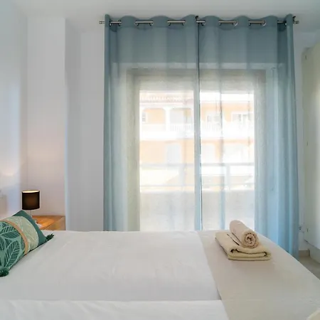 Sur Victoria Апартаменти *